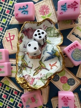 Mah Jong Dice Holder with Gold Trim